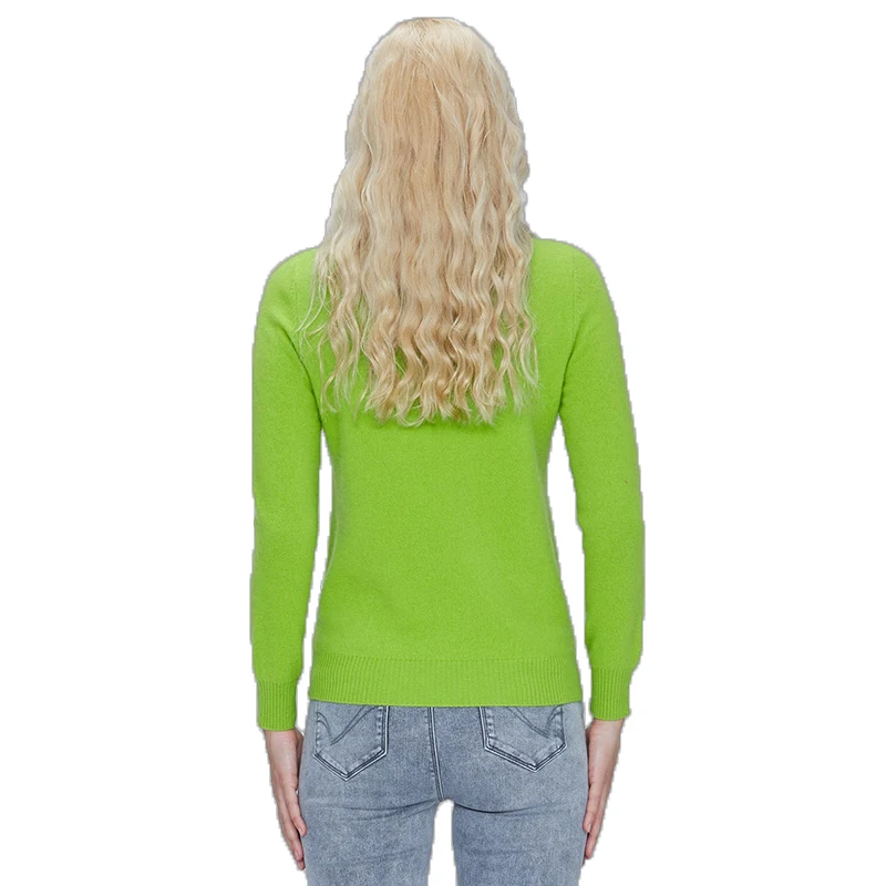 Classic turtleneck showcasing the refined texture of brushed cashmere for everyday elegance
