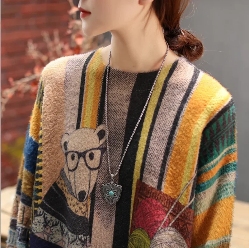 Vintage Women's Cartoon Print Cashmere-Cotton Crewneck Sweater for Fall & Winter - Image 3