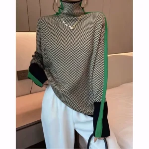 Luxury Women's Turtleneck Cashmere Blend Sweater for Fall and Winter