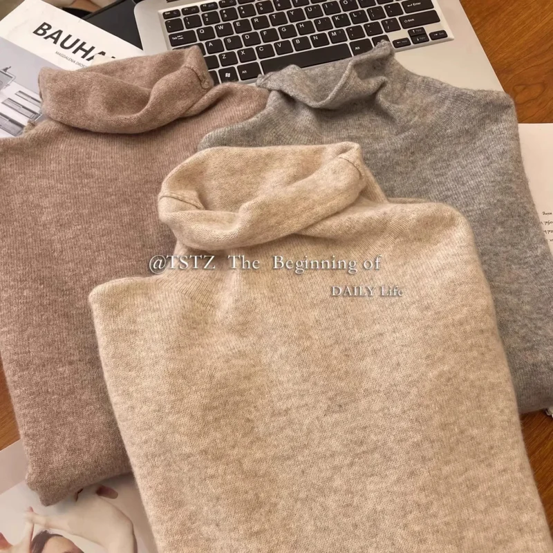 Slim Fit Women's 100% Pure Cashmere Turtleneck Sweater with Rolled Edge - Image 13