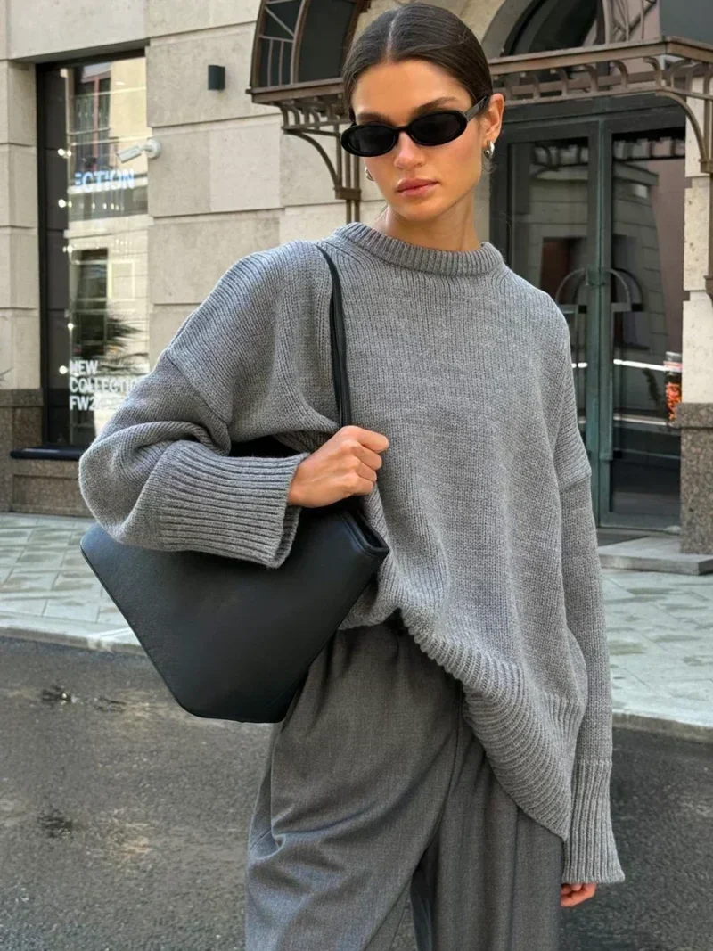 Oversized Women's O-Neck Knitted Pullover Sweater for Winter Warmth - Image 7
