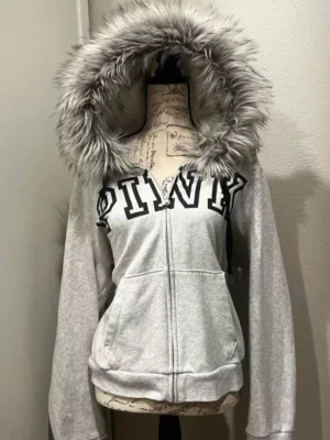 Cozy Plush-Lined Women's Embroidered Hooded Zip-Up Sweater with Fur Collar