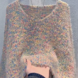 Elegant Women's V-Neck Thick Knit Wool Sweater with Polka Dot Pattern