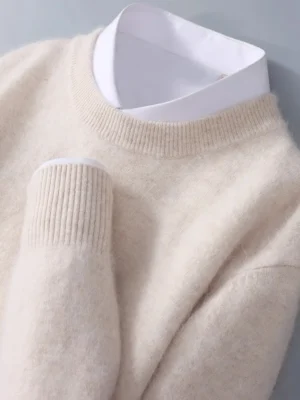 Classic Men's Premium Cashmere Crewneck Sweater for Business Casual Comfort