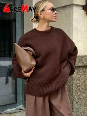Oversized Women's O-Neck Knitted Pullover Sweater for Winter Warmth