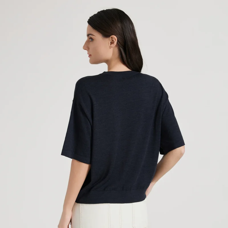Elegant Women's Wool-Silk Blend Short Sleeve Pullover Sweater with Zipper Detail - Image 5