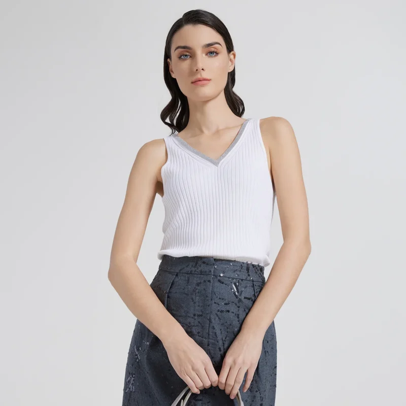 Elegant Women's V-Neck Wool-Silk Sleeveless Sweater Vest for Summer - Image 5