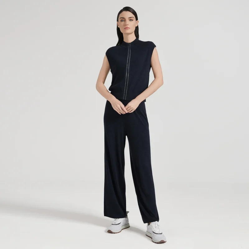 Elegant Sleeveless Women's 70% Wool 30% Silk Knitted Cardigan for Summer Comfort - Image 3