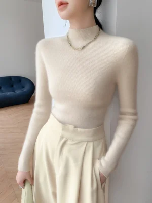 Slim Fit Women's 100% Pure Cashmere Mock Neck Pullover for Luxurious Warmth
