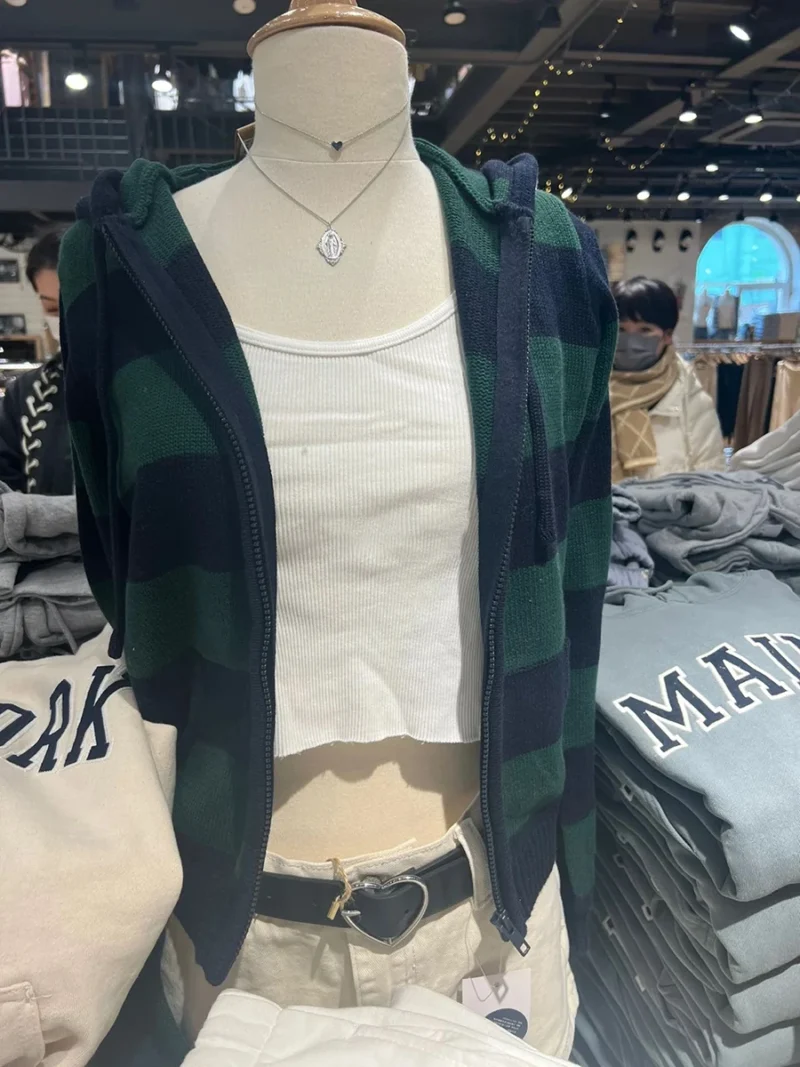 Y2K Striped Women's Cotton Cropped Cardigan Sweater with Hood and Zipper - Image 7