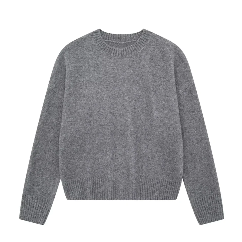 Oversized Women's Casual O-Neck Pullover Sweater for Autumn and Winter - Image 8