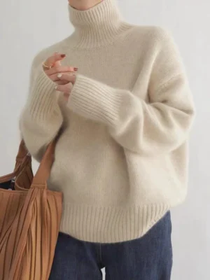 Luxurious Oversized Women's 100% Pure Cashmere Turtleneck Sweater for Winter Warmth
