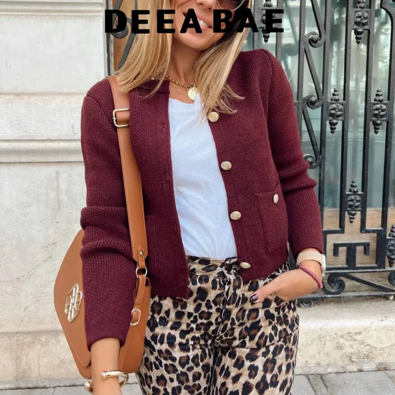 Classic O-Neck Women's Button Decorated Cardigan Sweater with Pockets - Image 2