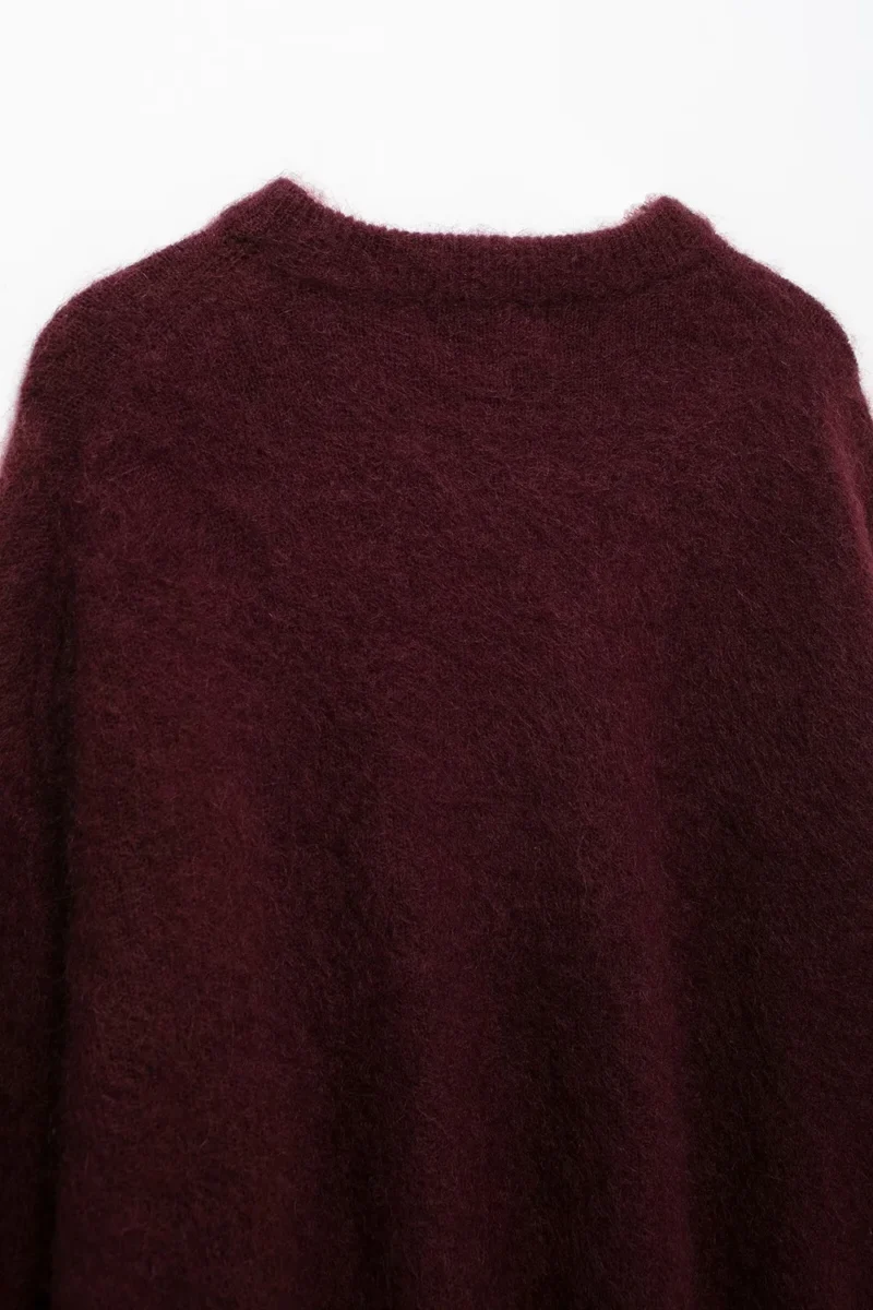 Vintage O-Neck Women's Loose Fit Knitwear Pullover Sweater for Winter Comfort - Image 6